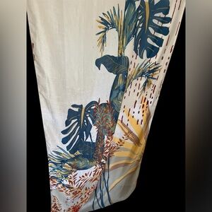 Gorgeous botanical large wrap